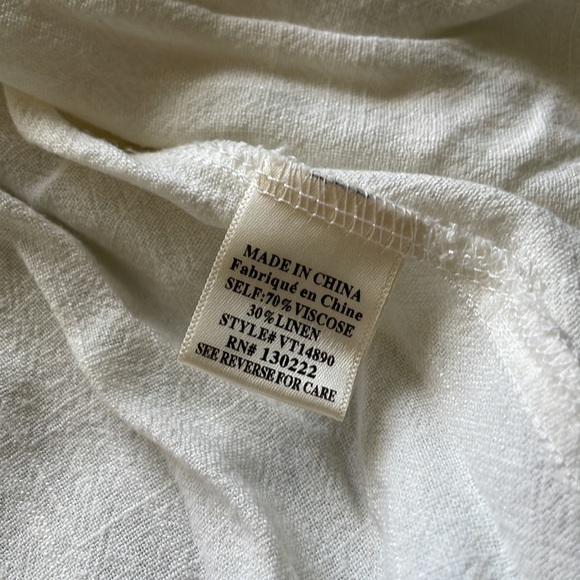 Linen button up - Picture 3 of 5